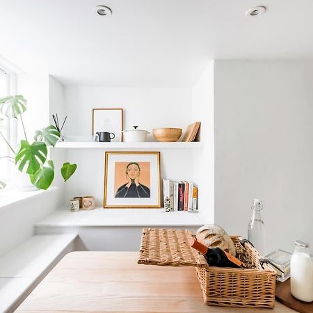 Central Georgian Townhouse With Free Parking Бат Екстер'єр фото